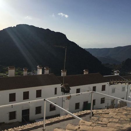 Aznalmara Loft Rural Appartement Benaocaz Buitenkant foto